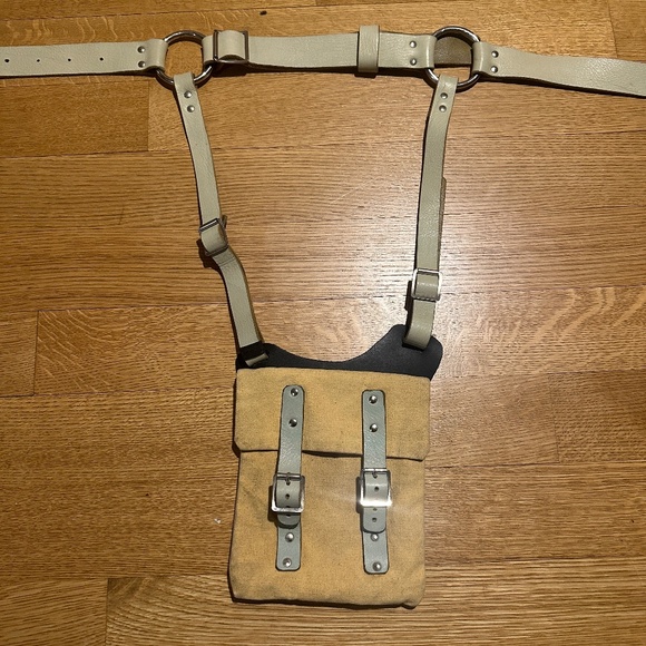 Harnest Belt with bag